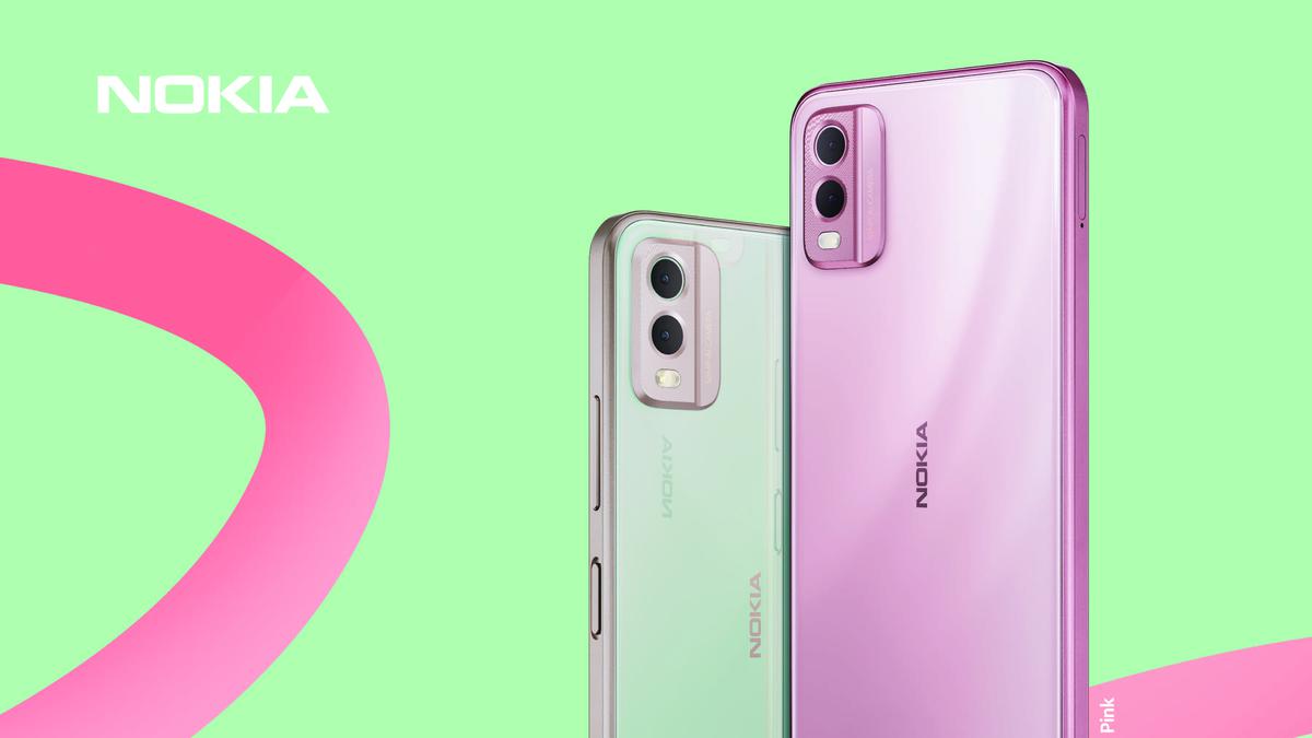 Nokia launches budget smartphone C32 in India - The Hindu